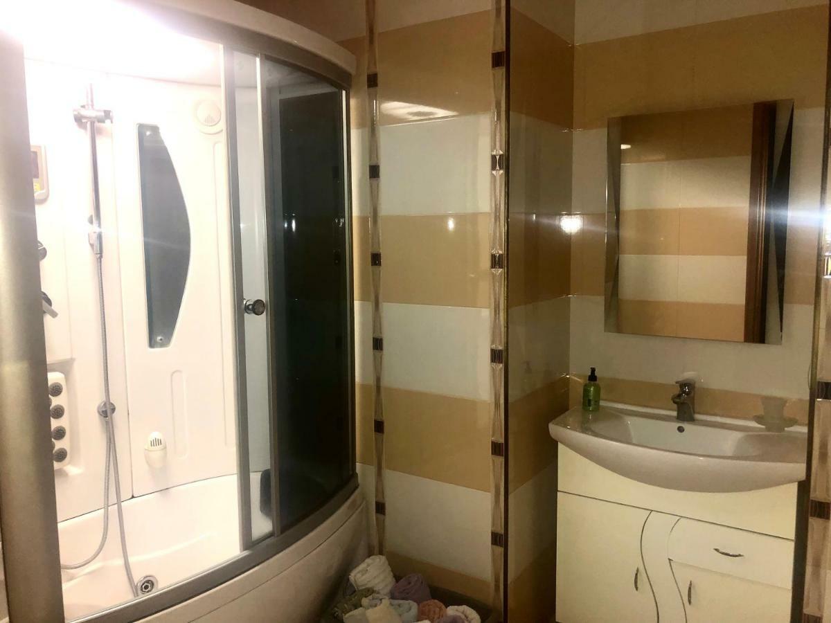Luxury Tumanyan Apartment Erivan Exterior foto